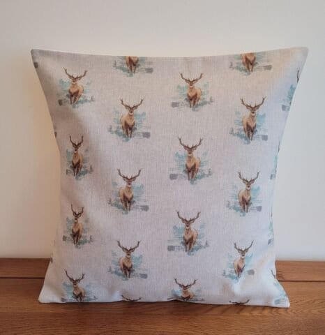 Christmas Cushion Cover , Highland Stag Pillow cover , Stag Pillow , Linen Look Cushion Cover UK 10" 12" 14" 16" 17" 18" 20" 22" 24" 26" - CushionCoverAndDecor