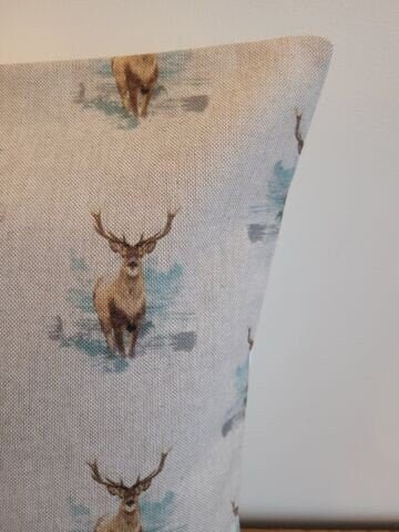 Christmas Cushion Cover , Highland Stag Pillow cover , Stag Pillow , Linen Look Cushion Cover UK 10" 12" 14" 16" 17" 18" 20" 22" 24" 26" - CushionCoverAndDecor