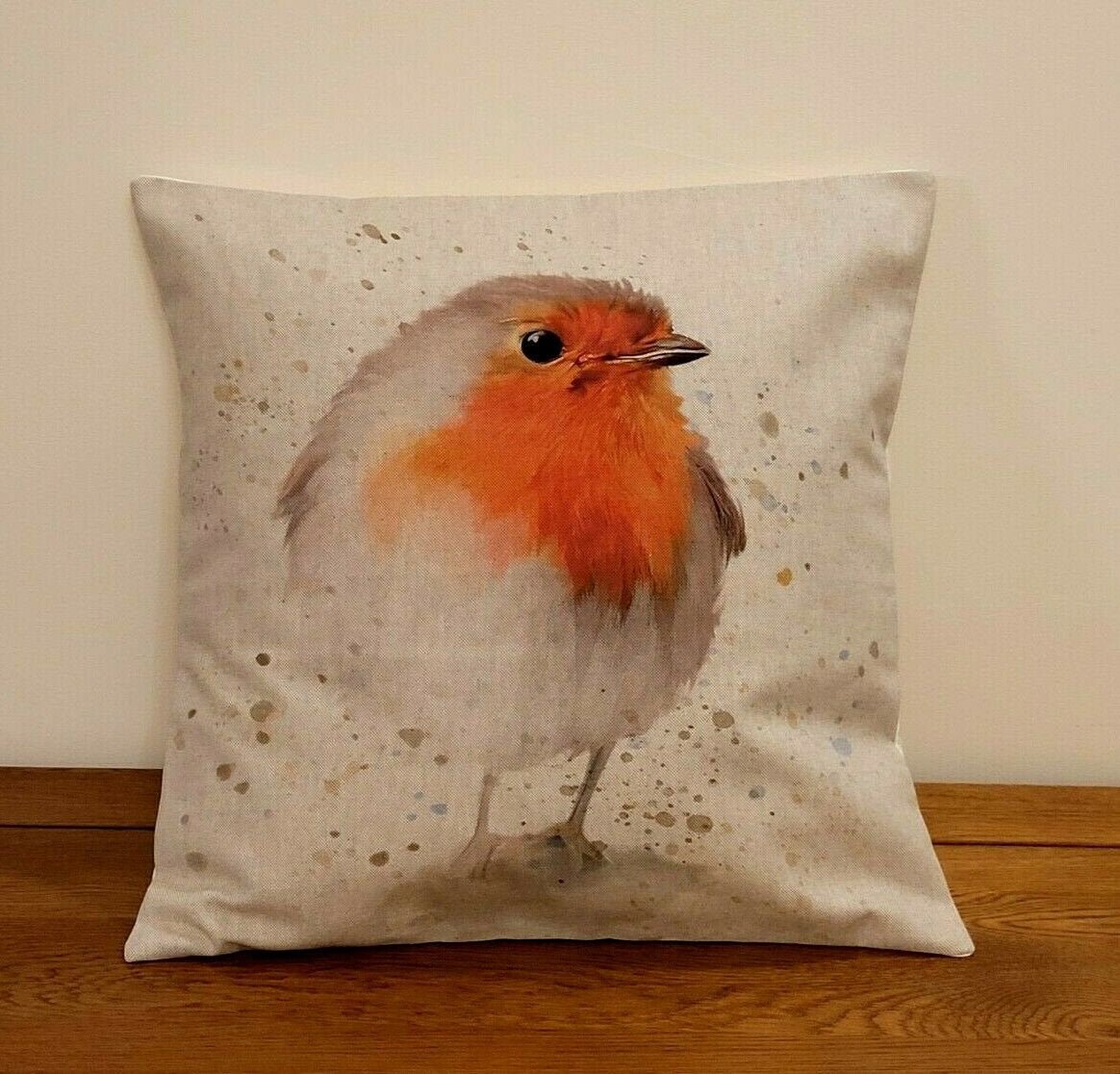 Christmas Robin Cushion Cover - CushionCoverAndDecor