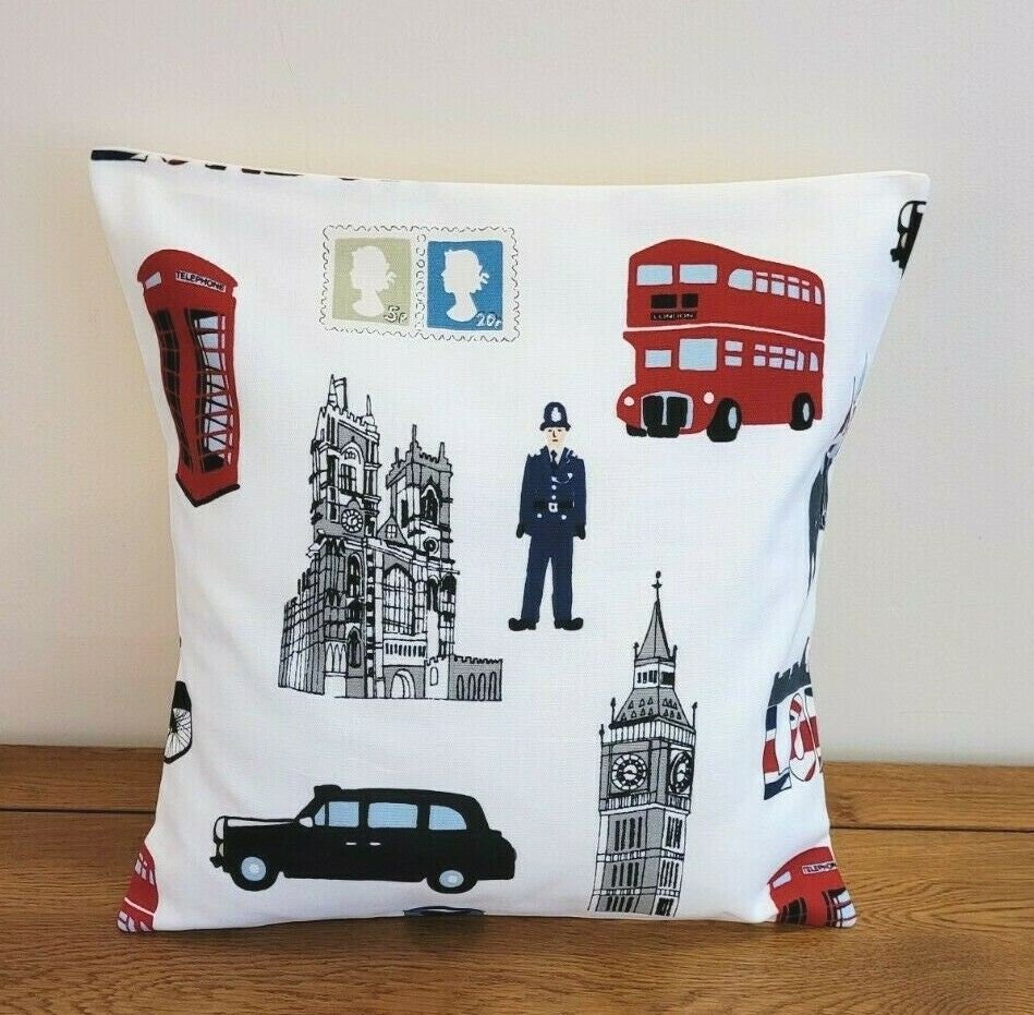 London Cushion Cover 10" 12" 14" 16" 17" 18" 20" 22" 24" 26" London The Capital , Bus Red Black Design Handmade 100% Cotton - CushionCoverAndDecor