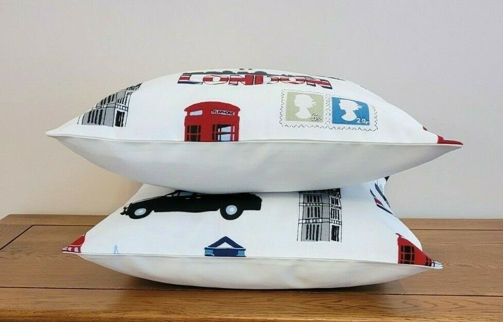 London Cushion Cover 10" 12" 14" 16" 17" 18" 20" 22" 24" 26" London The Capital , Bus Red Black Design Handmade 100% Cotton - CushionCoverAndDecor