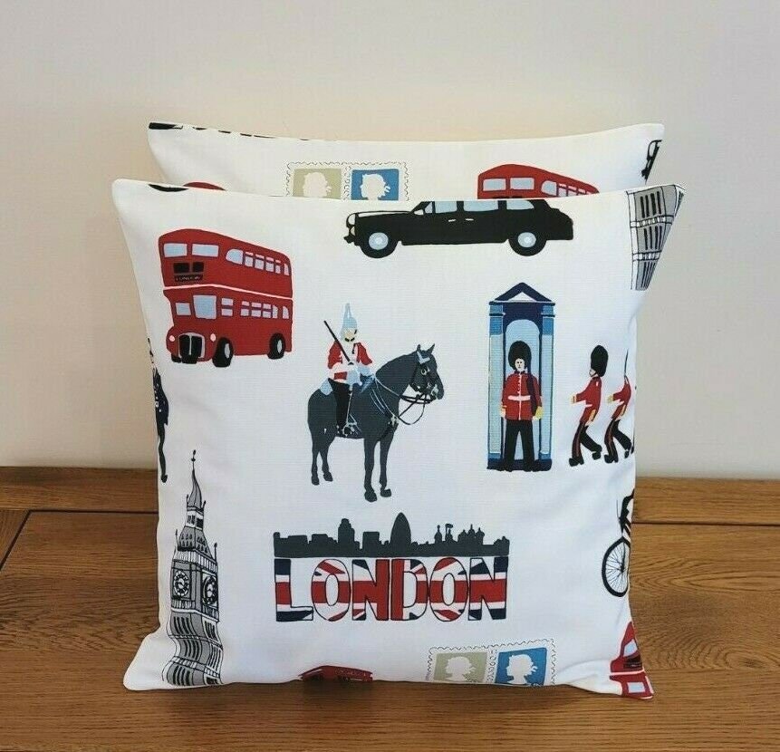 London Cushion Cover 10" 12" 14" 16" 17" 18" 20" 22" 24" 26" London The Capital , Bus Red Black Design Handmade 100% Cotton - CushionCoverAndDecor