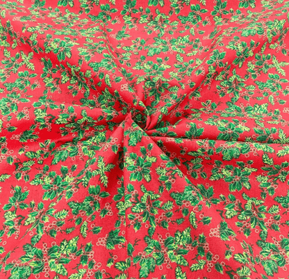 Luxury Christmas Holly Tablecloth Available In Many Sizes - CushionCoverAndDecor