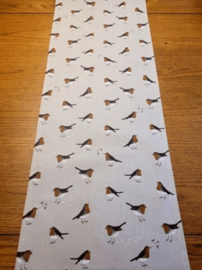 Sophie Allport Robin Neutral Christmas Table Runner - CushionCoverAndDecor